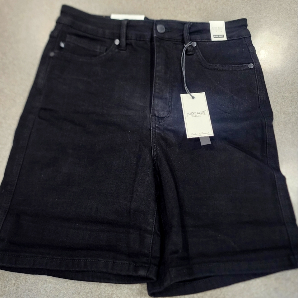 Judy Blue Shorts NWT